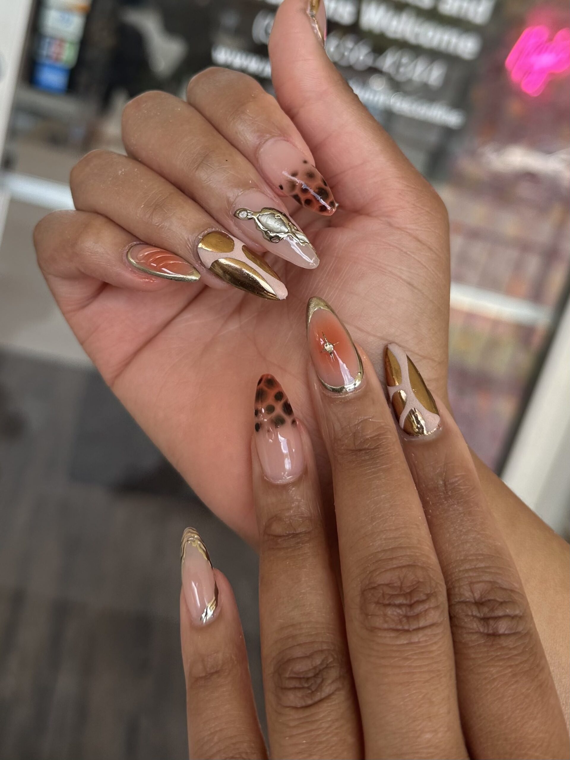 Beautiful nails Magic Nails VA